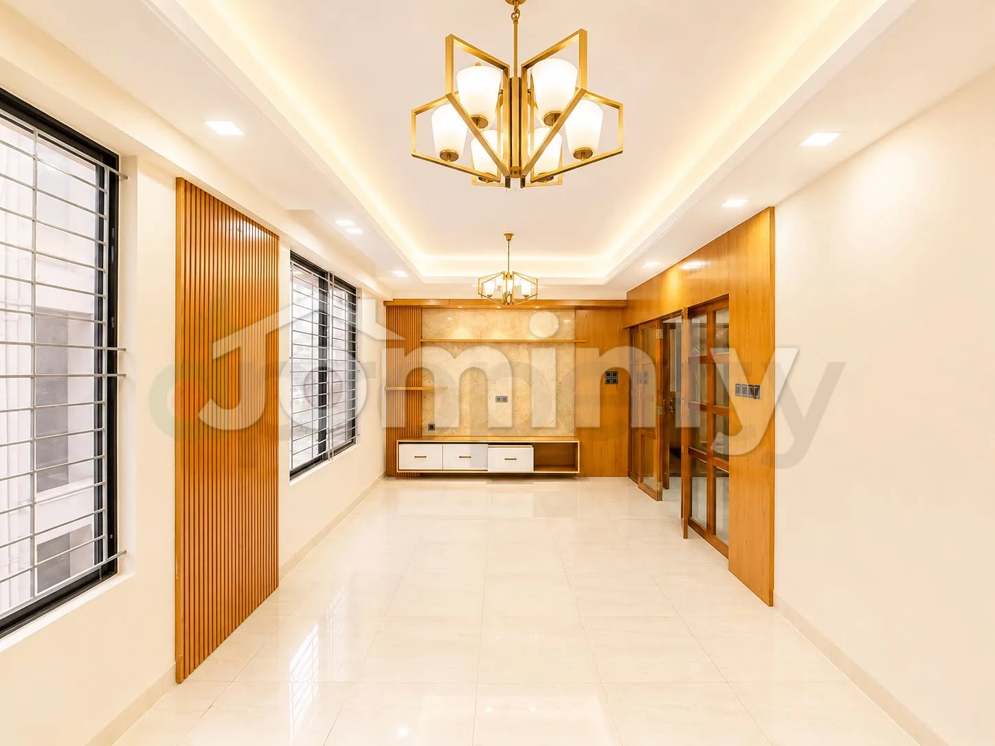 2200 SFT South-Facing Apartment for Rent | Bashundhara R/A | 7th Floor | Parking, Lift, Generator, Security, CCTV, Intercom