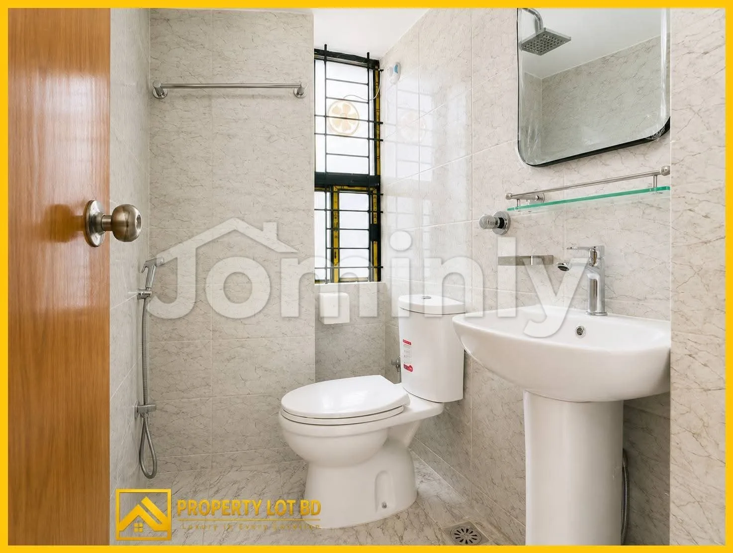 1450 sqft South-facing Apartment for Rent | Bashundhara R/A | 2nd Floor with Not Available road width and 3 Beds, 3 Baths - 4