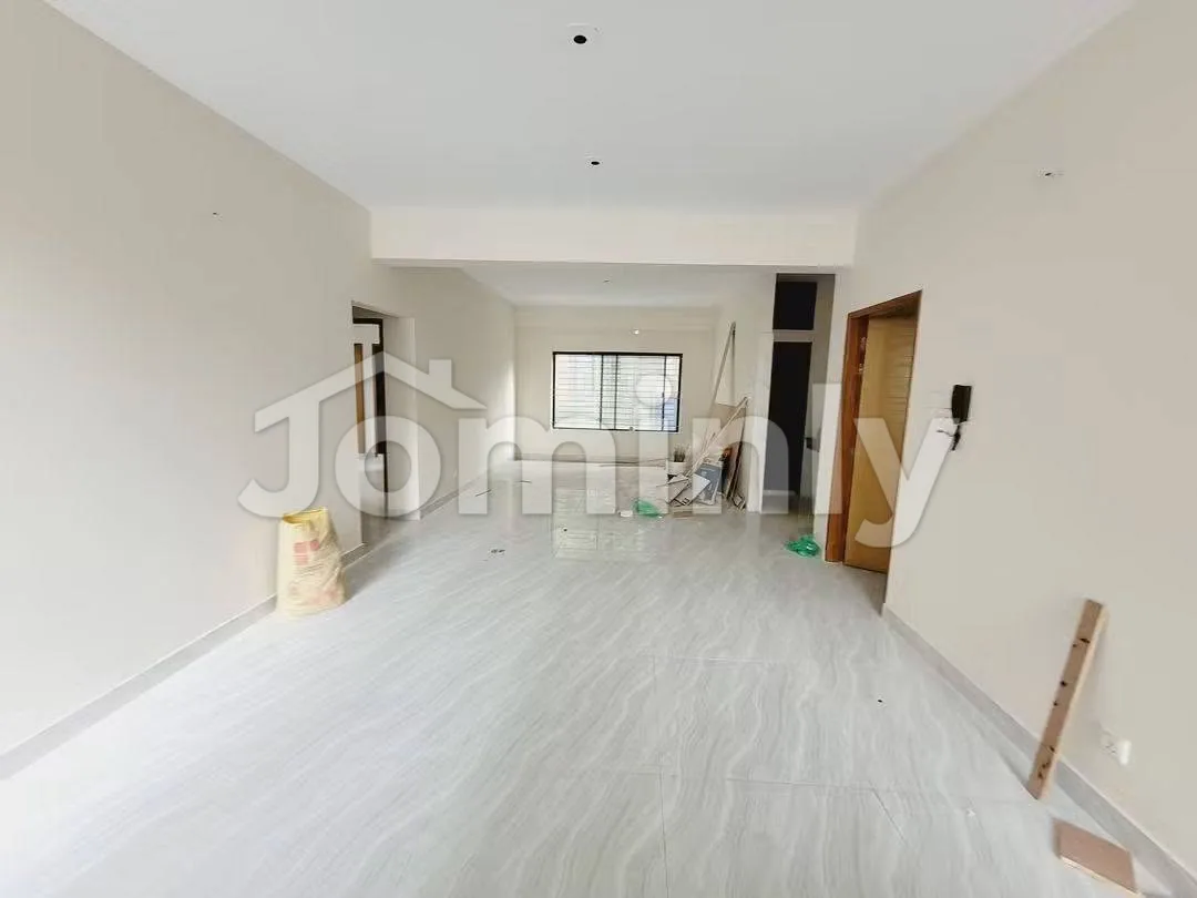 2200 Sqft Semi Furnished Apartment for Rent | Bashundhara R/A | 4 Bedrooms, 4 Bathrooms, 3 Balconies, Separate Drawing & Dining Area - 5