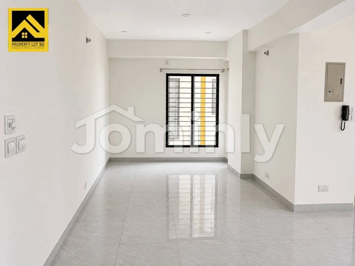 1600 sqft South Facing Apartment for Rent | Bashundhara R/A | 4th Floor with Not Available road width and 3 Beds, 3 Baths - 2