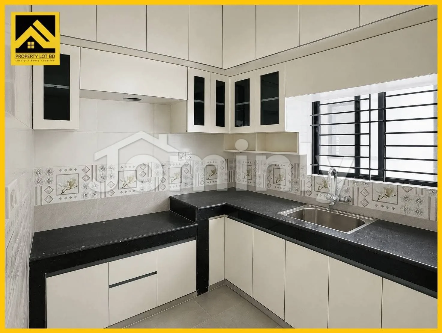 1600 sqft South Facing Apartment for Rent | Bashundhara R/A | 4th Floor with Not Available road width and 3 Beds, 3 Baths - 3