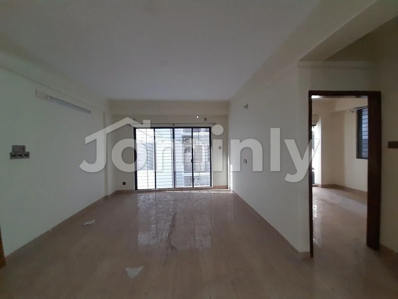 2200 Sqft Brand New South Facing Apartment for Rent | Bashundhara R/A | 4 Bed, 4 Bath, 4 Balconies, Private Terrace & Parking - 4