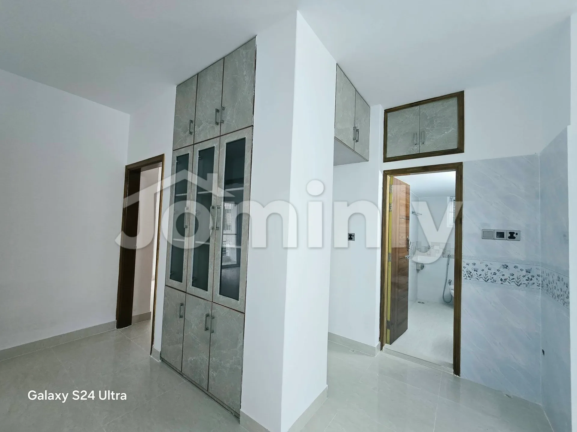 1820 Sqft South Facing Single Unit Ready Flat for Sale | Uttara Sector 12 | 4 Bed, Titas Gas, Full Cabinet Work & Parking - 5
