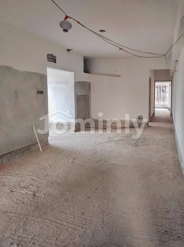 1400 Sqft 3-Bed Ready Apartment for Sale | Mitali Road, Jigatola, Dhanmondi | 5th Floor, Lift & Parking