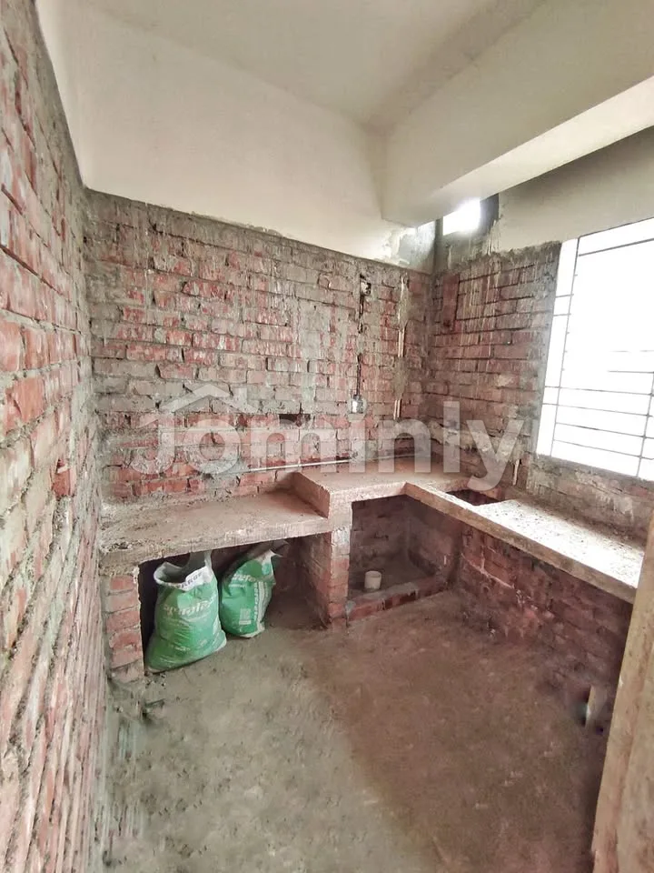 1400 Sqft 3-Bed Ready Apartment for Sale | Mitali Road, Jigatola, Dhanmondi | 5th Floor, Lift & Parking - 3