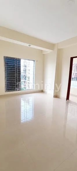 1420 Sqft West & North-Facing New Flat for Sale | North Badda, Gulshan Lake Area | 7th Floor with Lift & Parking - 3