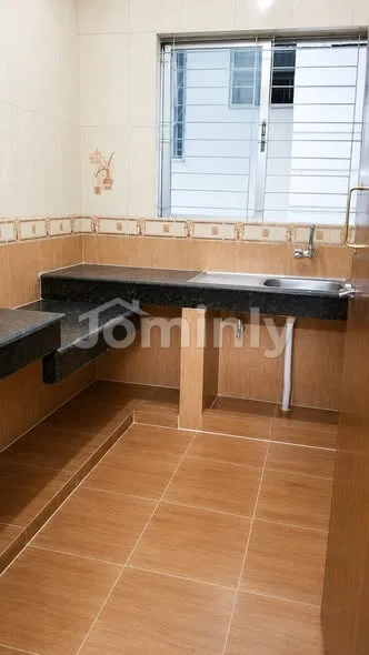 1000 Sqft West-Facing Flat for Sale | Uttara Sector 9, Dhaka | 5th Floor with Titas Gas, Parking & Separate Drawing-Dining - 3