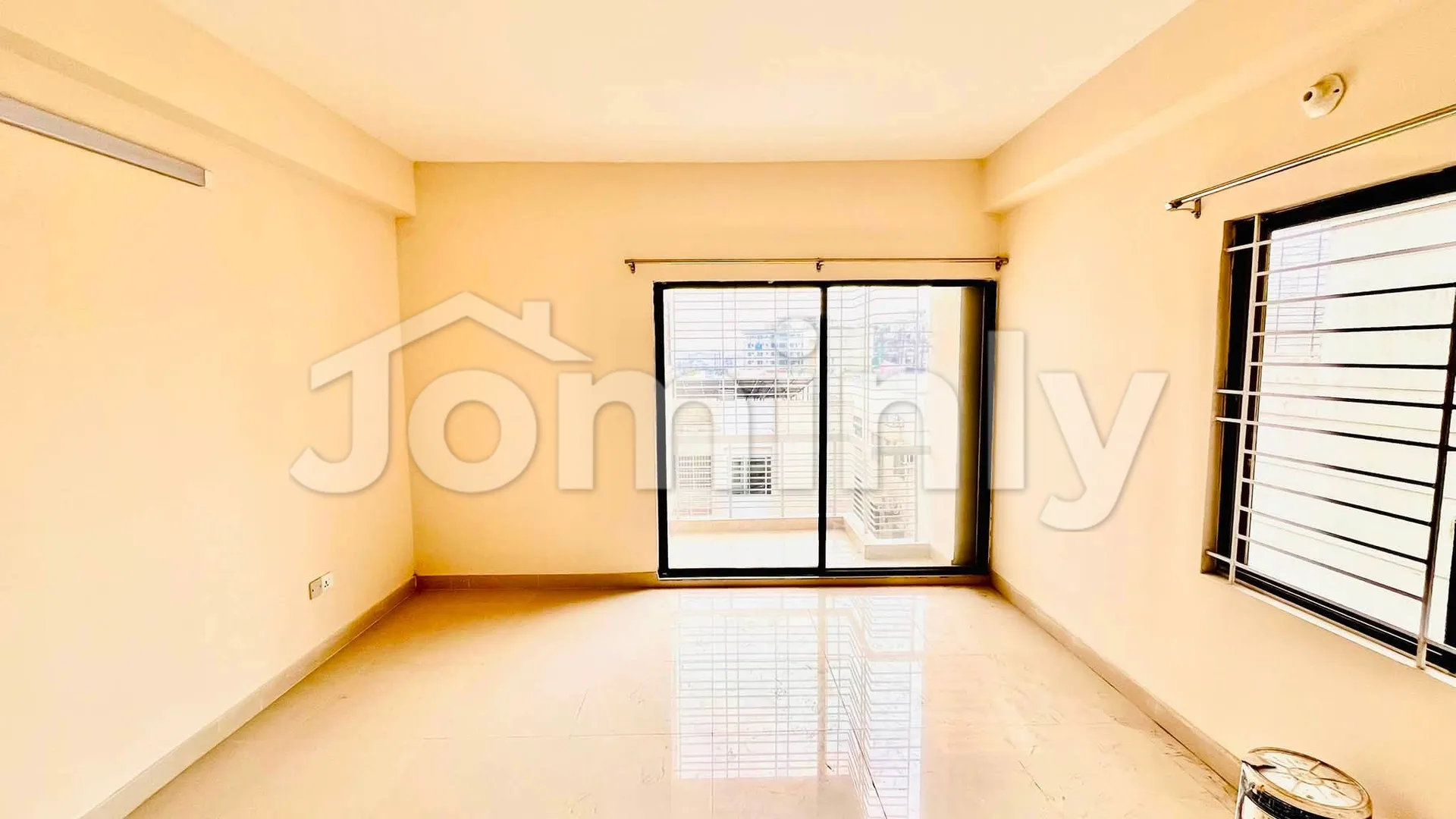 2200 SQFT 3-Bed Budget-Friendly Family Apartment for Rent | Bashundhara Residential Area | 3 Bed, 4 Bath, 4 Balcony, Parking & Lift - 4