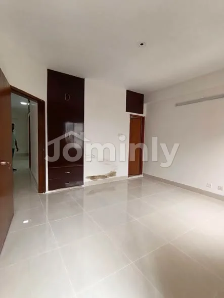 1250 Sqft 3 Bed South Facing 5th Floor Apartment For Sale In Uttara Sector 3 With Gas - 4