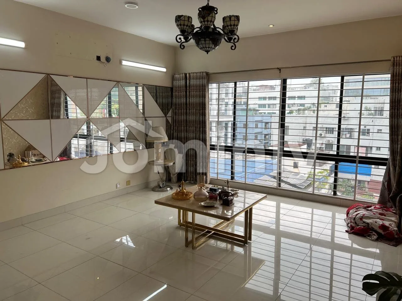 Luxury 2556 SQFT 3-Bed Semi-Furnished Apartment for Sale | Gulshan-1 | 6th Floor, 3 Bed, Servant Room, Parking & Lift