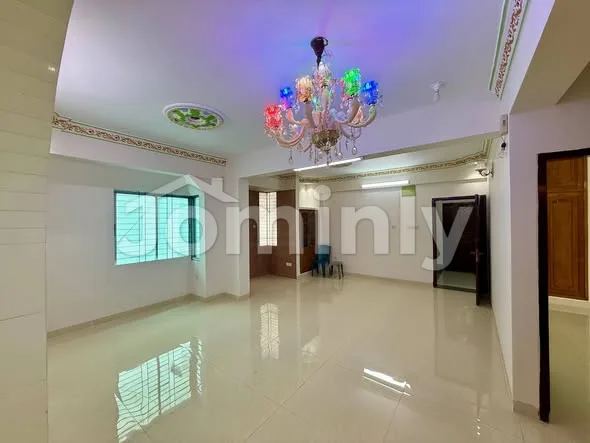 1950 Sq Ft South Facing 4 Bedroom Flat for Sale | Mohammadi Housing Society, Mohammadpur | 7th/8th Floor with 20 Ft 2-Side Road & Parking