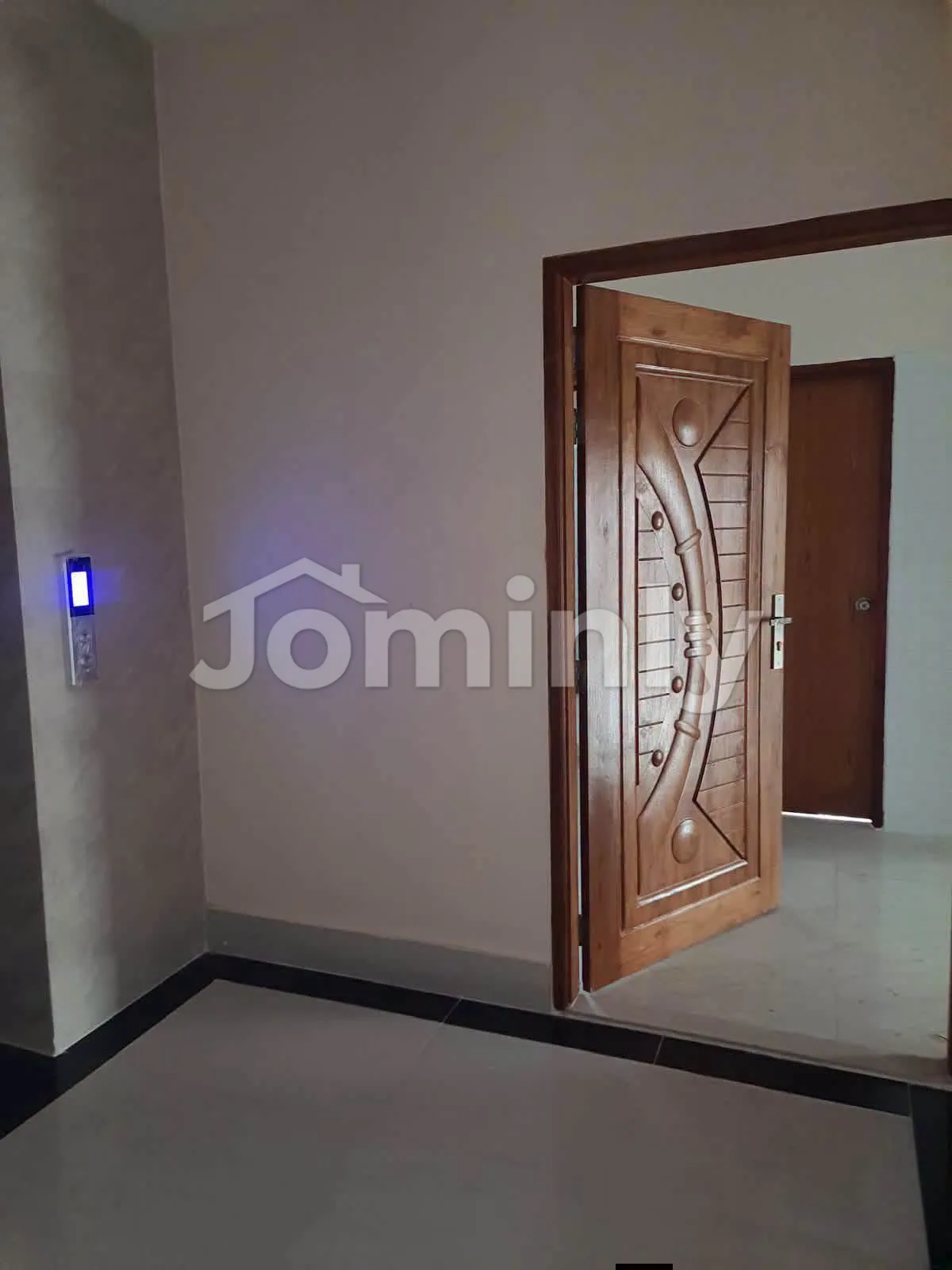1500 sqft Fully Decorated Ready Flat for Sale | Satmasjid Housing Mohammadpur | Special Discount