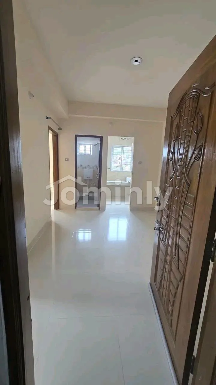 1500 sqft Fully Decorated Ready Flat for Sale | Satmasjid Housing Mohammadpur | Special Discount - 2