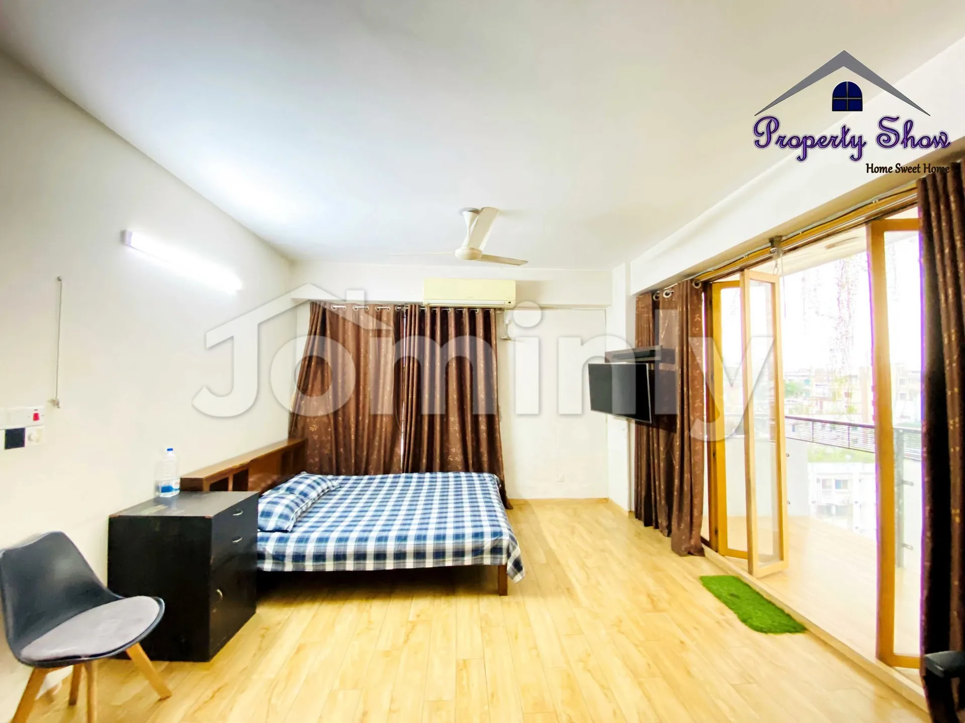 Luxury 2450 SQFT 4-Bed Fully Furnished Apartment for Rent | Bashundhara R/A | Parking - 4