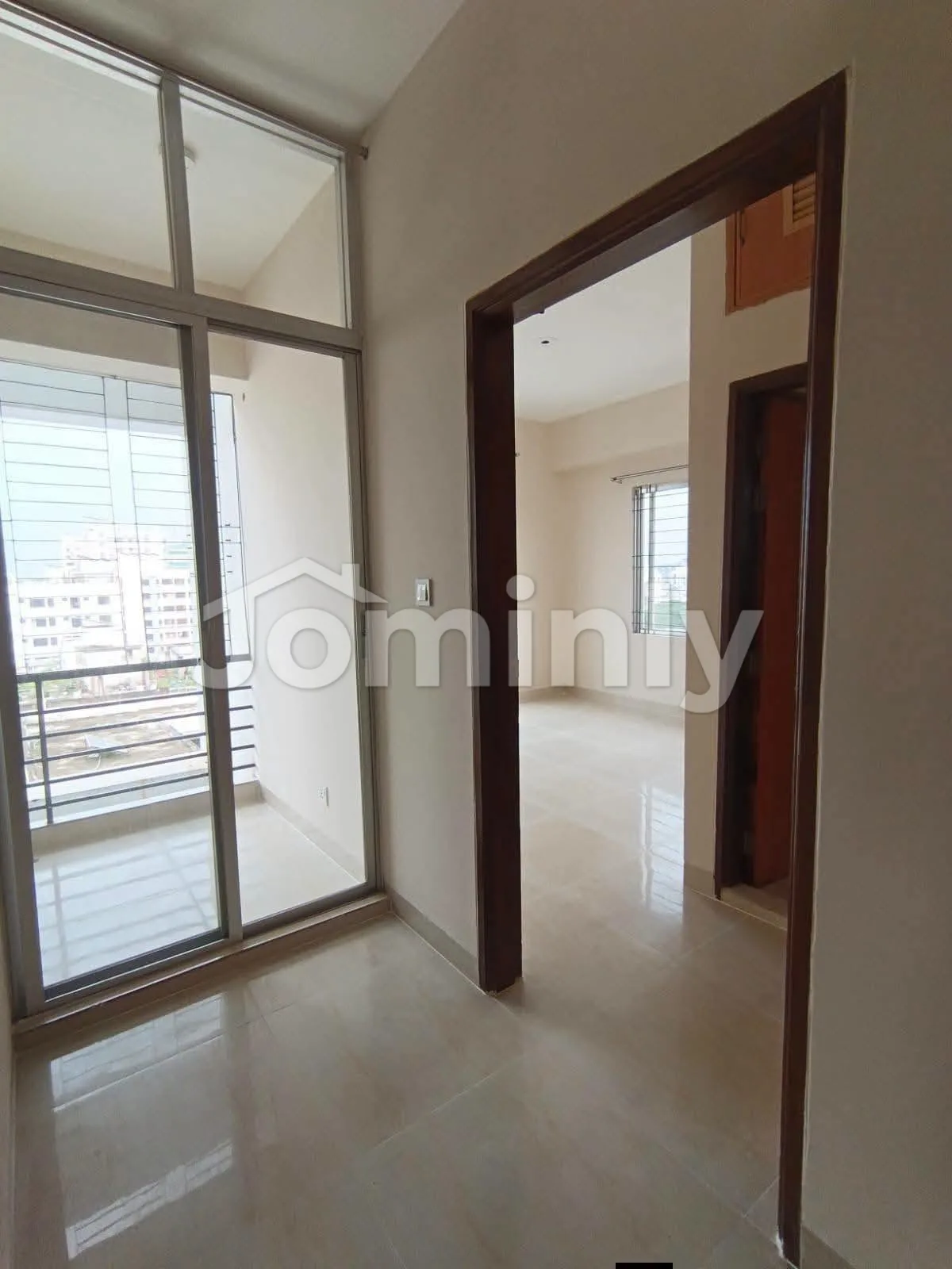 2450 Sq Ft South-East Corner Single-Unit Flat for Sale | Sector 7 Uttara | Shamsul Alamin Real Estate - 5