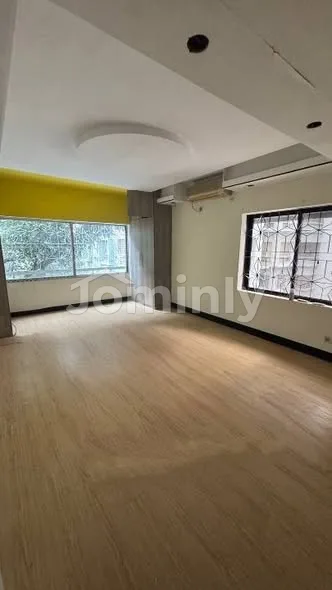 3500 Sq Ft 5-Bedroom Flat for Rent | Gulshan-2 Prime Location | Family Only - 2