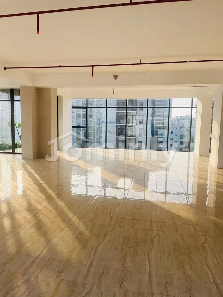 3570 Sq Ft Prime Commercial Office / Showroom Space for Rent | Banani Road 11 - 2