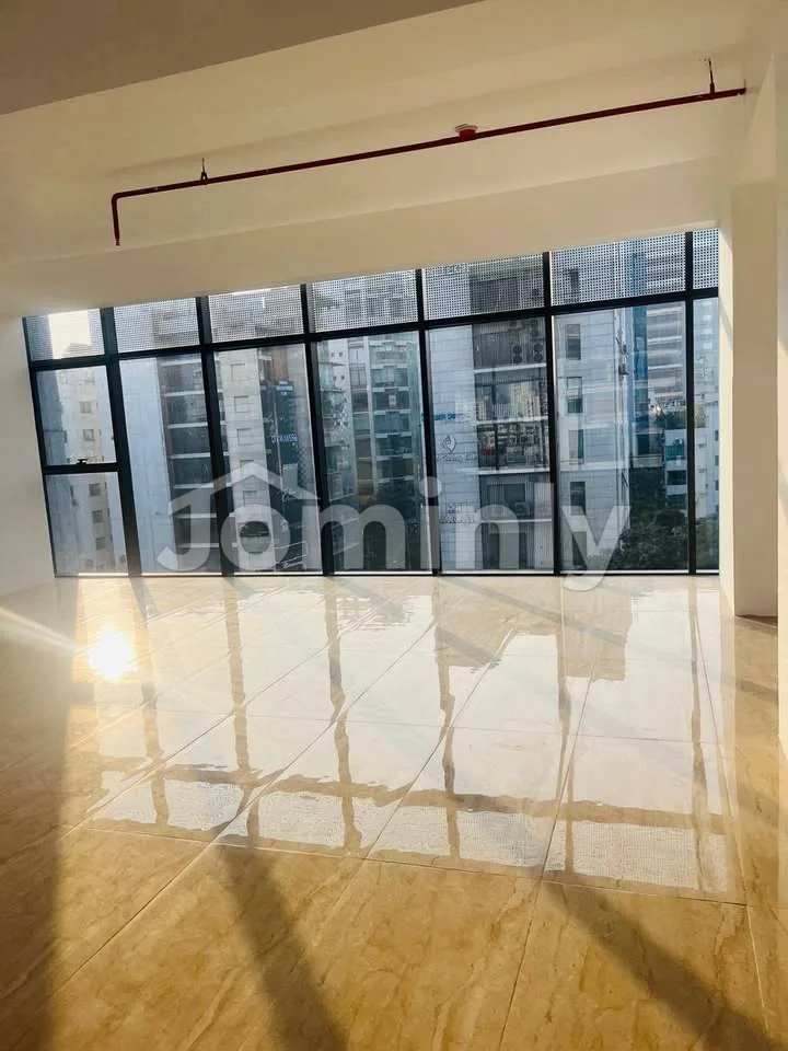 3570 Sq Ft Prime Commercial Office / Showroom Space for Rent | Banani Road 11 - 5