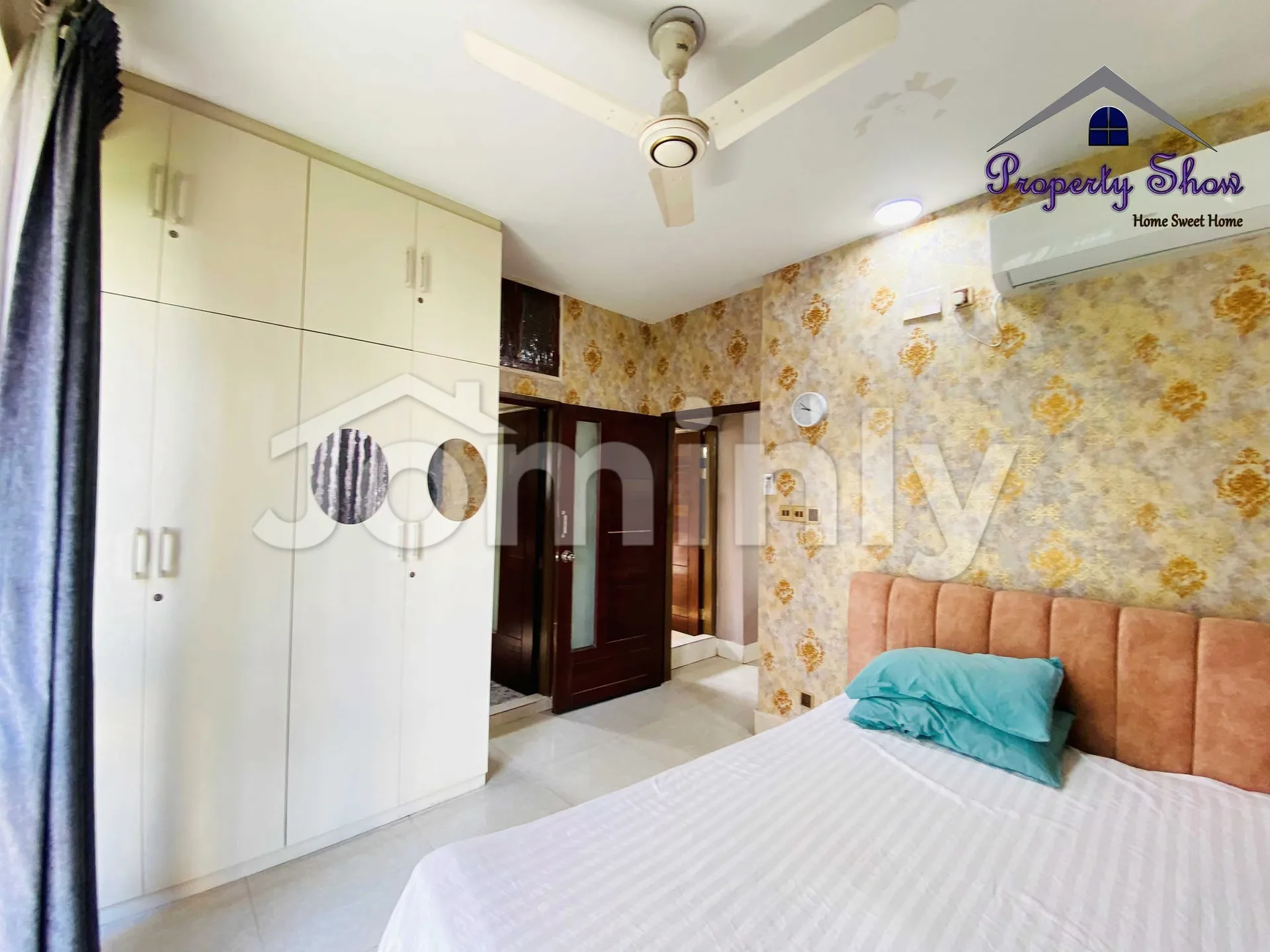 Fully Furnished 3500 Sq Ft 4-Bedroom Luxury Duplex Villa with Private Terrace for Rent | Bashundhara R/A - 2