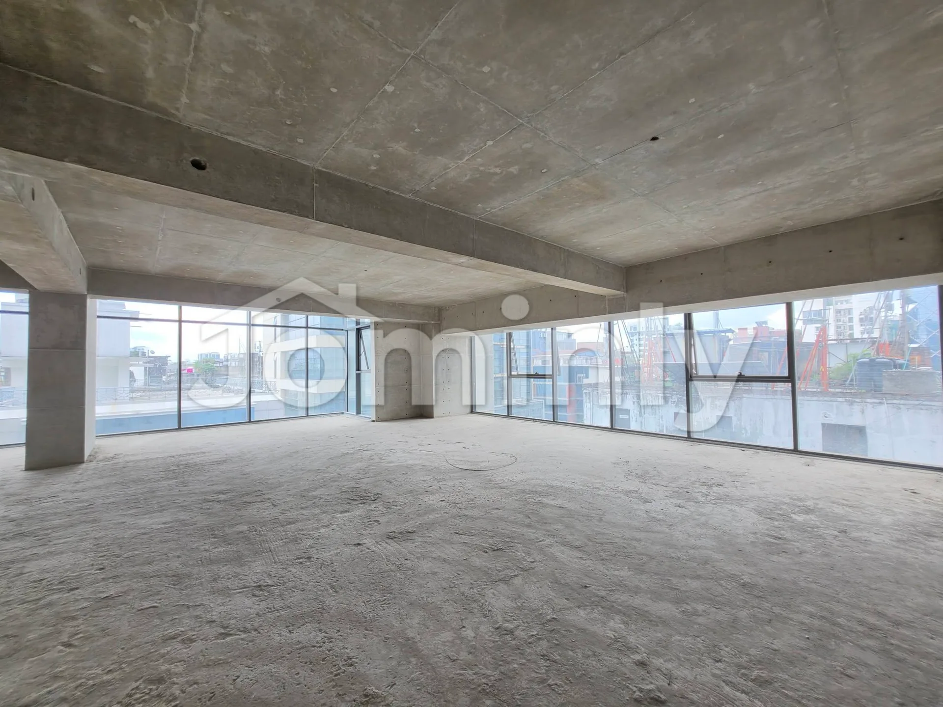 Brand New 5100 Sq Ft 100% Commercial Corner Office Space for Rent | Gulshan-1 - 2