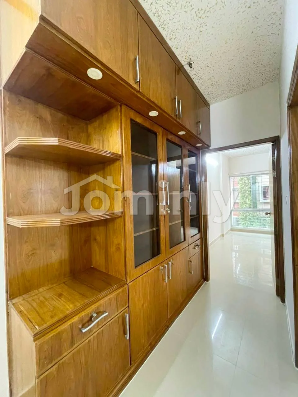 1100 Sq Ft 3-Bedroom Ready Used Apartment for Sale | Sector 9, Uttara - 5