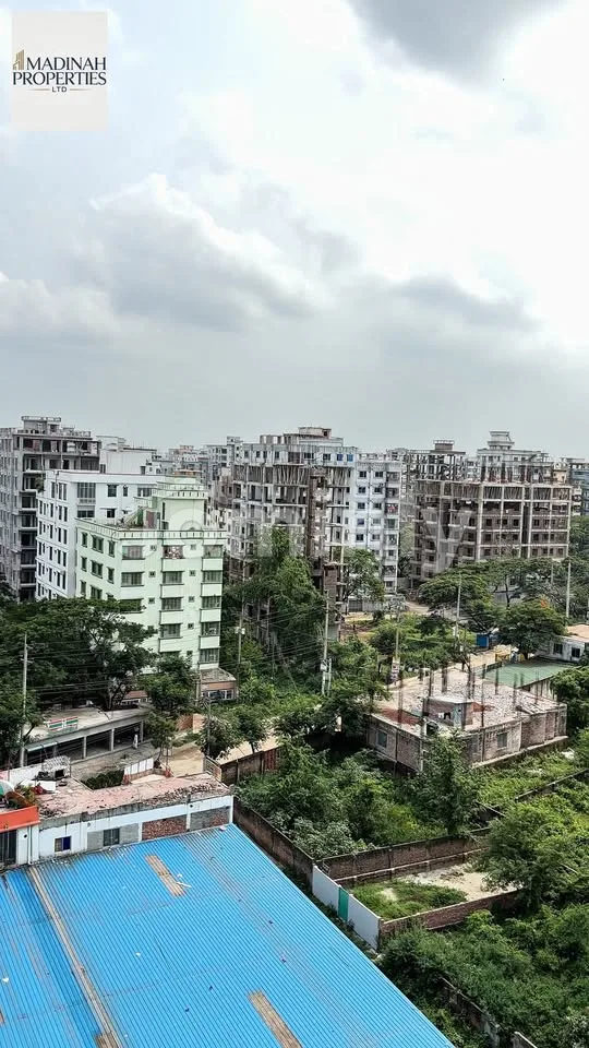1,000 Sq Ft 3-Bedroom North-Facing Apartment for Sale with Land Share | 5th Floor, Hasnabad Housing, South Keraniganj
