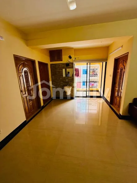 1,150 Sq Ft 3-Bedroom Top Floor Apartment with Parking for Sale | 6th Floor (Top Floor), Mirpur DOHS - 3