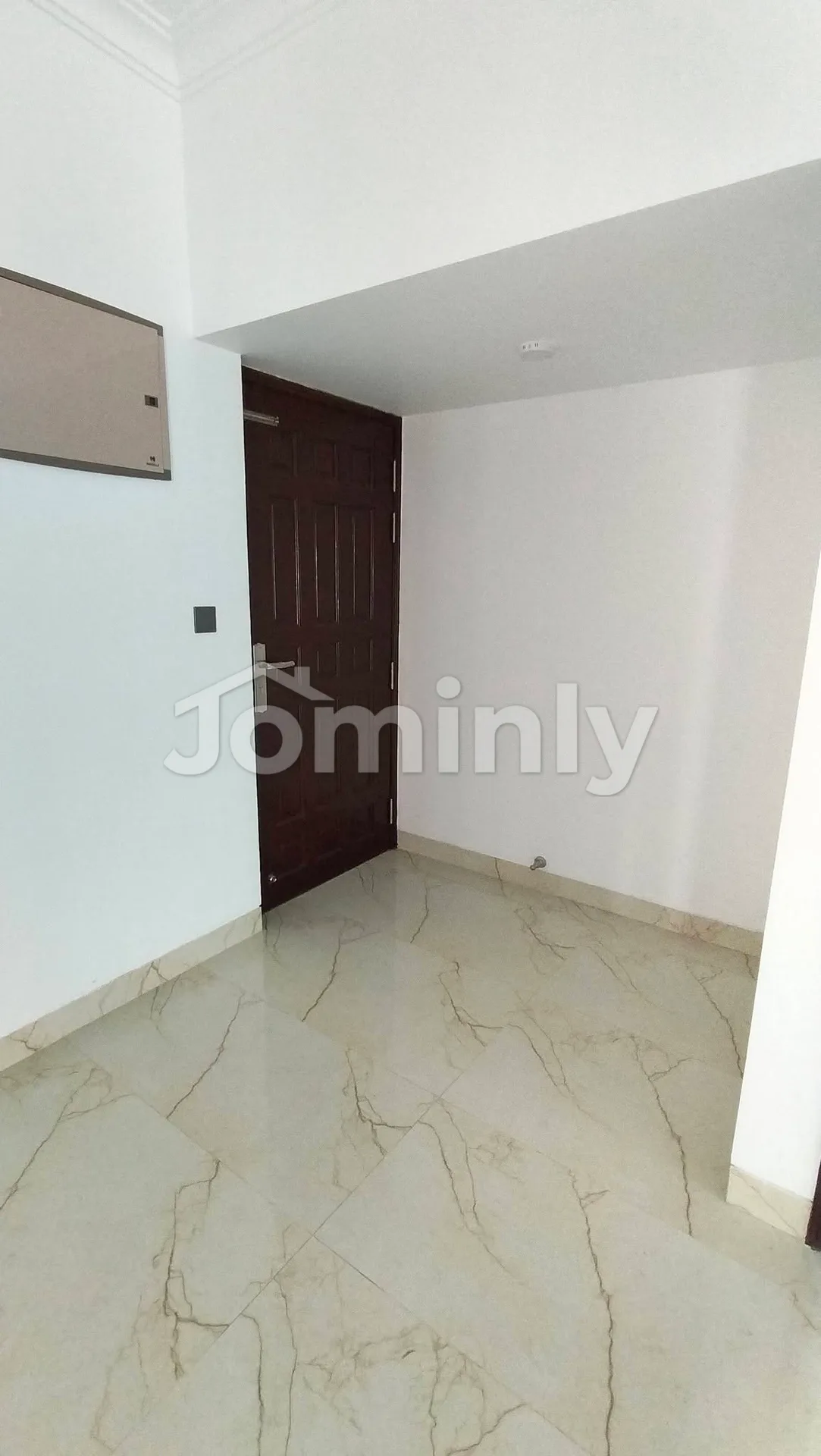 Brand New 1,995 SQFT 3 BHK Full Fair Face Single Unit Apartment with Parking for Sale | Level 6, Bashundhara R/A, Dhaka