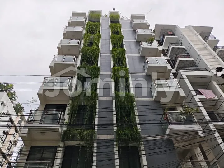 1,500 SQFT 3 BHK Family Apartment with Store Room for Rent | Level 01 & Level 05, Near Sunnydale School, Block-H, Bashundhara R/A, Dhaka