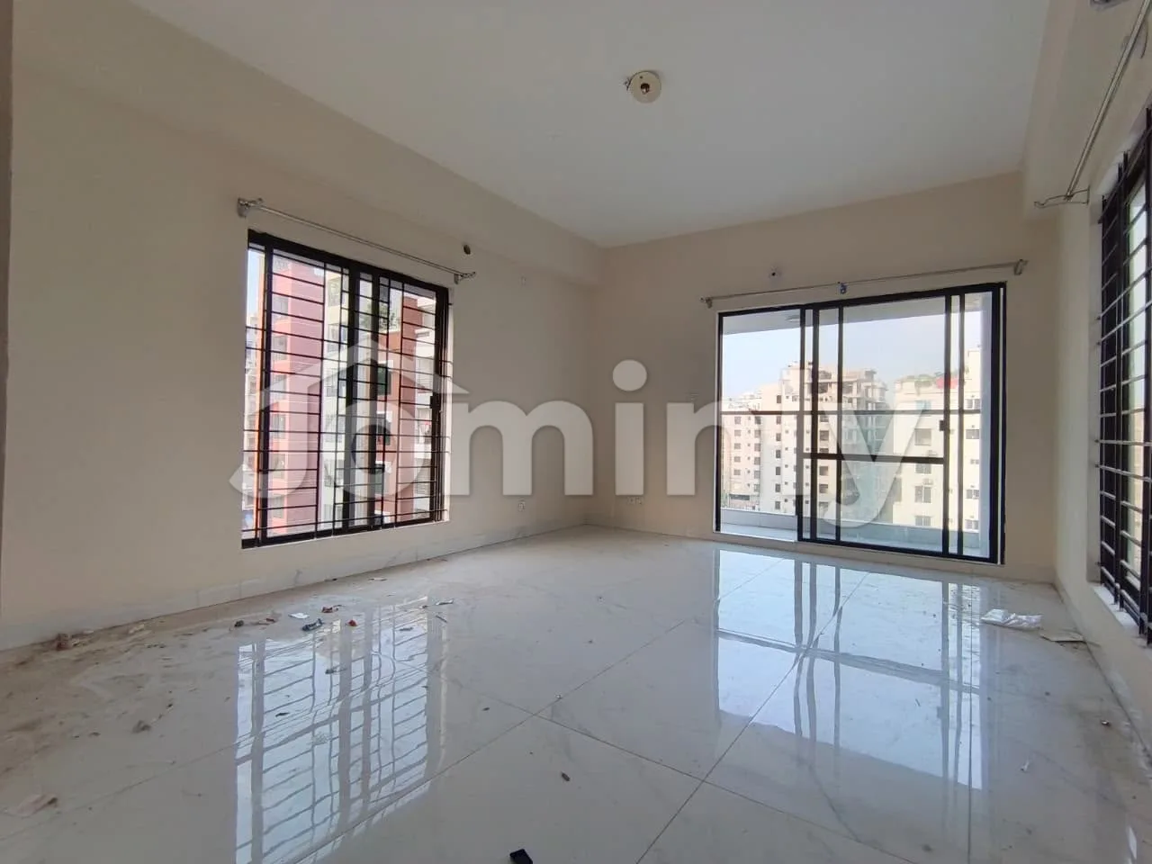 Spacious 2,200 SQFT 3 BHK South-Facing New Family Apartment for Rent | Bashundhara R/A, Dhaka - 5