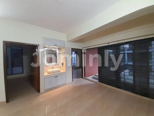 Luxury 2,200 SQFT 4 BHK South-Facing Family Apartment with Modern Cabinet Kitchen for Rent | 5th & 7th Floors, Block Near School Bazar, Bashundhara R/A, Dhaka