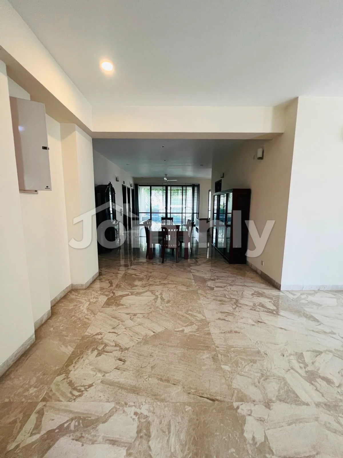 Luxury 4,000 SQFT 4 BHK Semi-Furnished Apartment with Pool & Gym for Rent | 7th Floor, Gulshan 2, Dhaka - 3