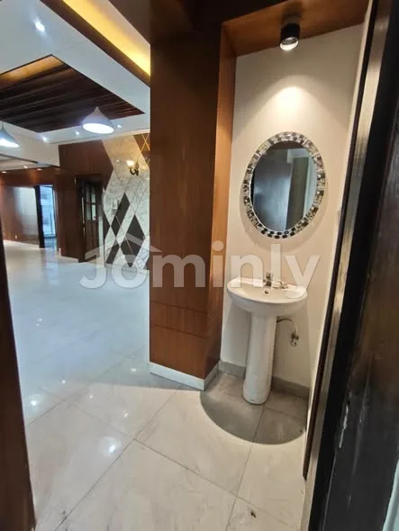 2,300 SQFT 4 BHK South & North Facing Family Apartment for Rent | 11th Floor, Block D, Bashundhara R/A, Dhaka - 5