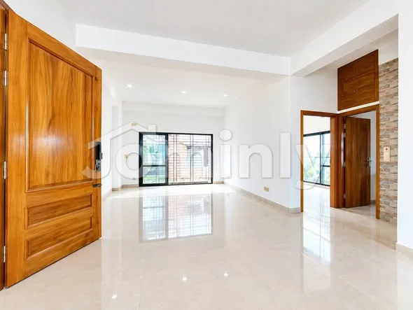 100% Ready 2,140 SQFT 3 BHK Corner Luxury Apartment for Sale | Top Floor, Bashundhara R/A, Dhaka
