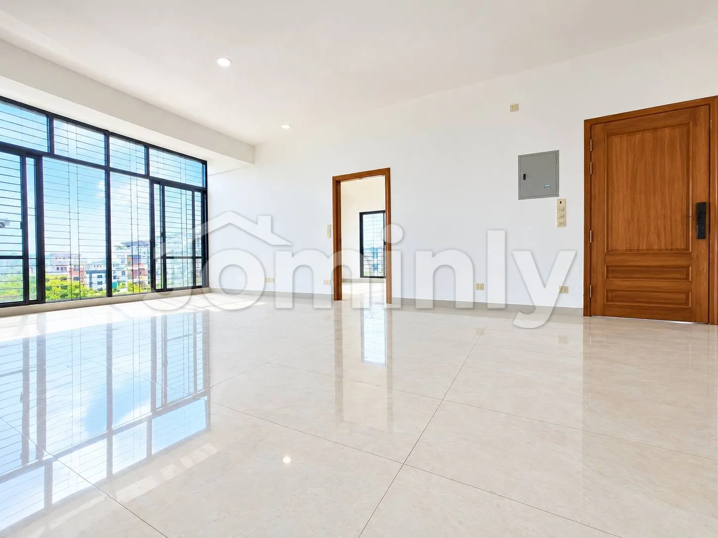 100% Ready 2,140 SQFT 3 BHK Corner Luxury Apartment for Sale | Top Floor, Bashundhara R/A, Dhaka - 2