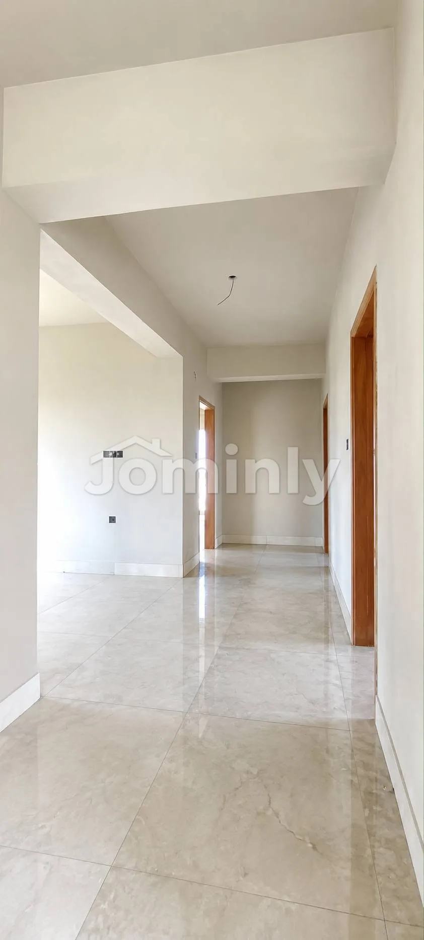 2,650 SQFT 4 BHK South-Facing Single Unit Apartment for Sale | Top Floor, Block L, Bashundhara R/A, Dhaka