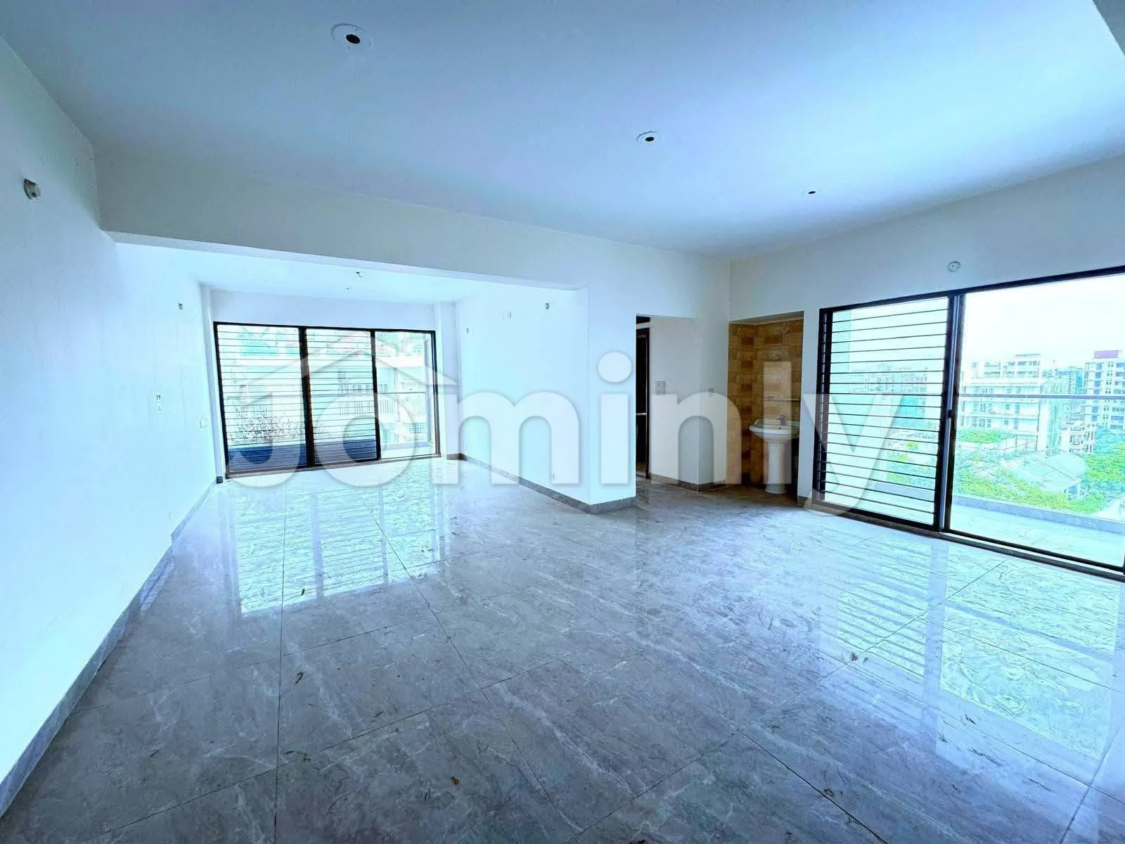 Luxurious 2,260 SQFT 3 BHK Brand New North-Facing Apartment for Sale | 4th Floor, Bashundhara R/A, Dhaka - 3