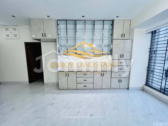 3,100 SQFT 4 BHK Brand New South-Facing Semi-Furnished Apartment for Rent | 6th Floor, Bashundhara R/A, Dhaka - 3