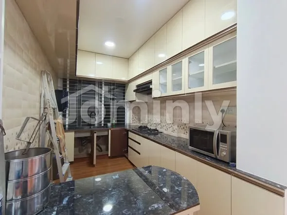 2,200 SQFT 3 BHK Brand New Luxury Fully Furnished Apartment with Open Kitchen for Rent | 3rd Floor, Bashundhara R/A, Dhaka - 2