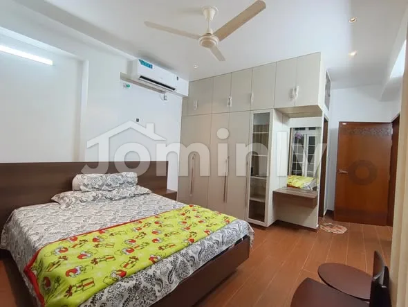 2,200 SQFT 3 BHK Brand New Luxury Fully Furnished Apartment with Open Kitchen for Rent | 3rd Floor, Bashundhara R/A, Dhaka - 5