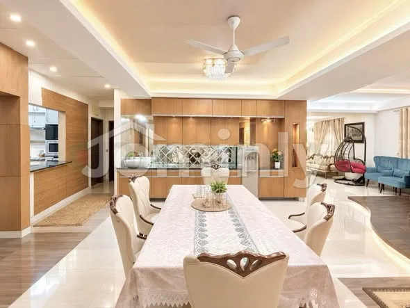 3,101 SQFT 4 BHK Luxury Fully Furnished South-Facing Apartment for Sale | 4th Floor, Block D, Bashundhara R/A, Dhaka - 5