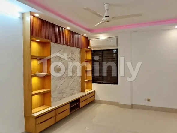 South-Facing Modern Fully Furnished Residential Apartment for Rent | 5th Floor, Dhaka